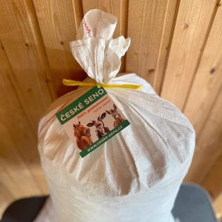 Granulované seno 20 kg 
